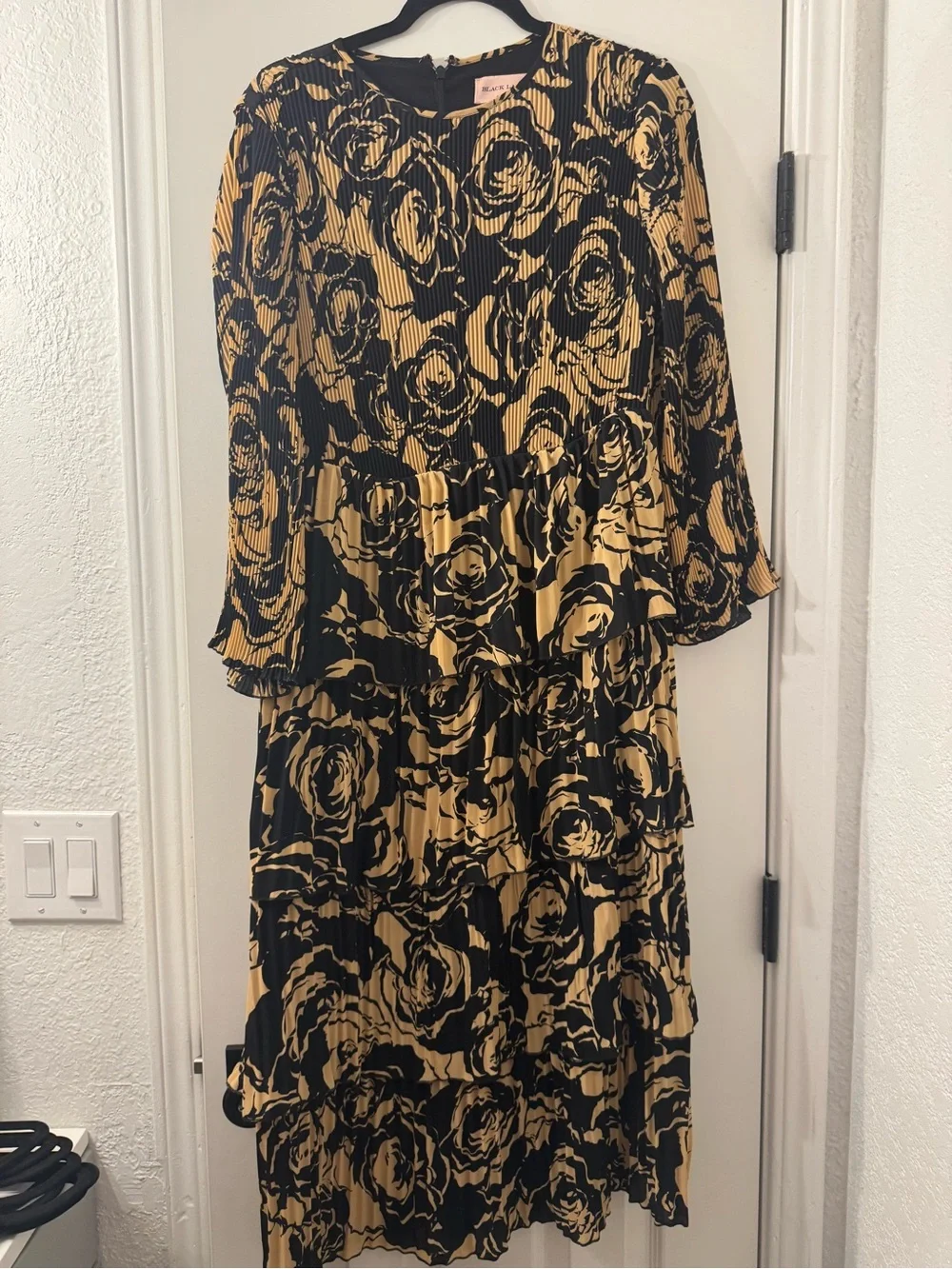 Chico's Black and Gold Floral Pleated Maxi Dress